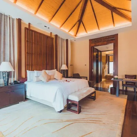 The Ritz-Carlton Sanya, Yalong Bay Hotel Exterior photo