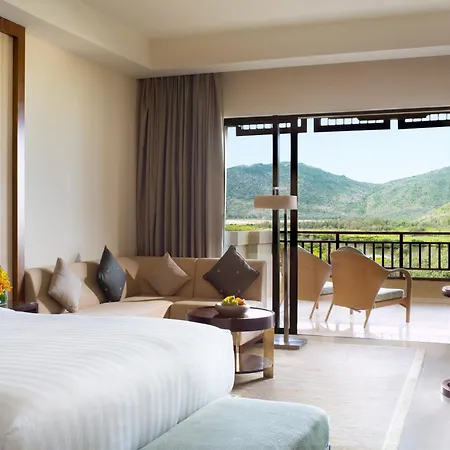 The Ritz-Carlton Sanya, Yalong Bay Hotel Exterior photo